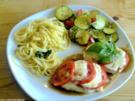 Schweinerücken-Steaks nach Art "Caprese" - Rezept