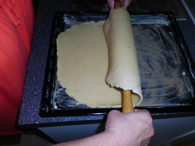 Rezept: Pflaumenkuchen - ungarisch - Bild Nr. 14 Pflaumenkuchen - ungarisch - - Rezept - Bild Nr. 14