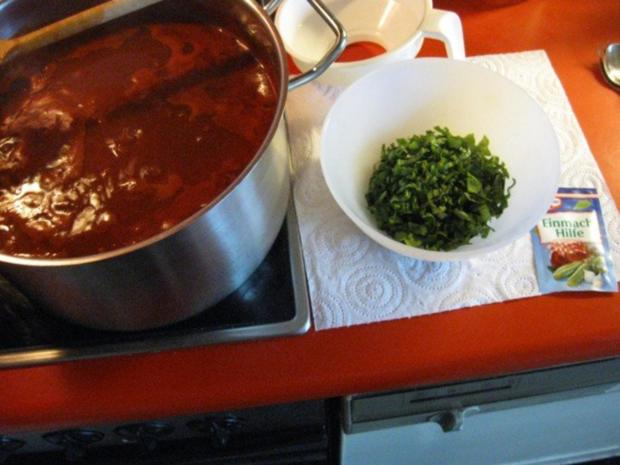 Tomaten - Paprika Sugo selbst gemacht - Rezept - kochbar.de