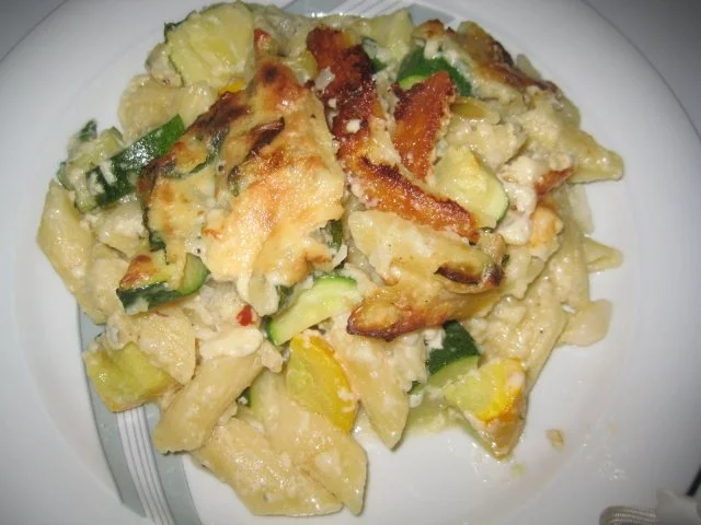 Rezept: Makkaroni-Zucchini-Gratin Bild Nr. 2 Makkaroni-Zucchini-Gratin - Rezept - Bild Nr. 2