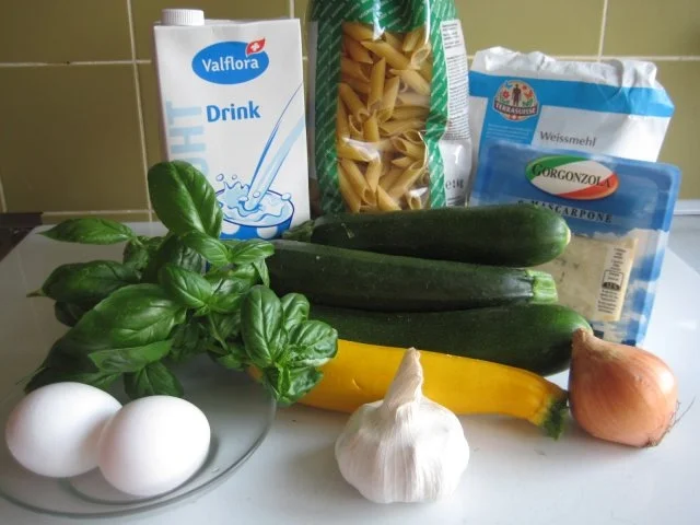 Rezept: Makkaroni-Zucchini-Gratin Bild Nr. 3 Makkaroni-Zucchini-Gratin - Rezept - Bild Nr. 3