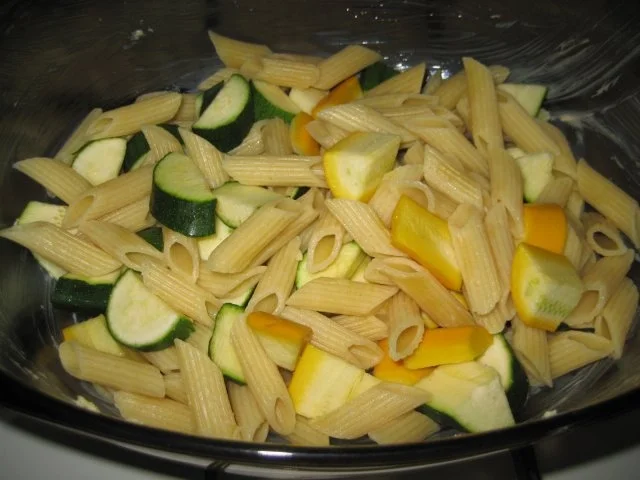 Rezept: Makkaroni-Zucchini-Gratin Bild Nr. 9 Makkaroni-Zucchini-Gratin - Rezept - Bild Nr. 9