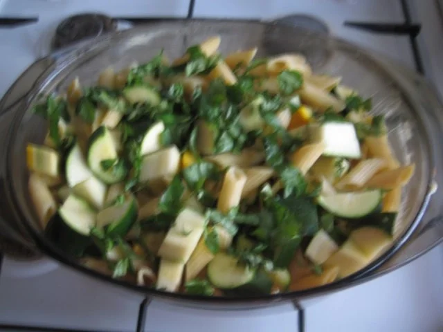 Rezept: Makkaroni-Zucchini-Gratin Bild Nr. 11 Makkaroni-Zucchini-Gratin - Rezept - Bild Nr. 11