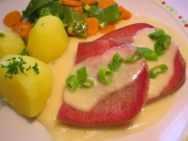 Gepökelte Rinderzunge mit Meerrettichsoße ... - Rezept - Bild Nr. 9