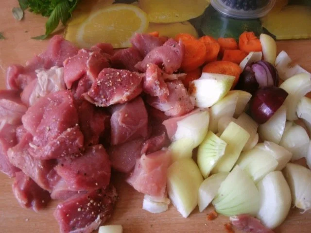 Hausmannskost - Gulasch mit Pilzen - Rezept - Bild Nr. 5