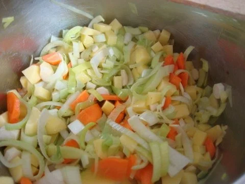 Westfälische Kartoffelsuppe - Rezept - Bild Nr. 6