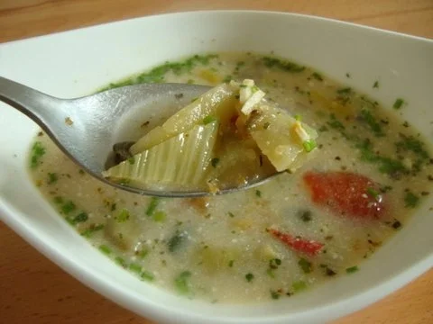 Rezept: Heiße Brühe mit geröstetem Mediteranem Gemüse Bild Nr. 2 Heiße Brühe mit geröstetem Mediteranem Gemüse - Rezept - Bild Nr. 2