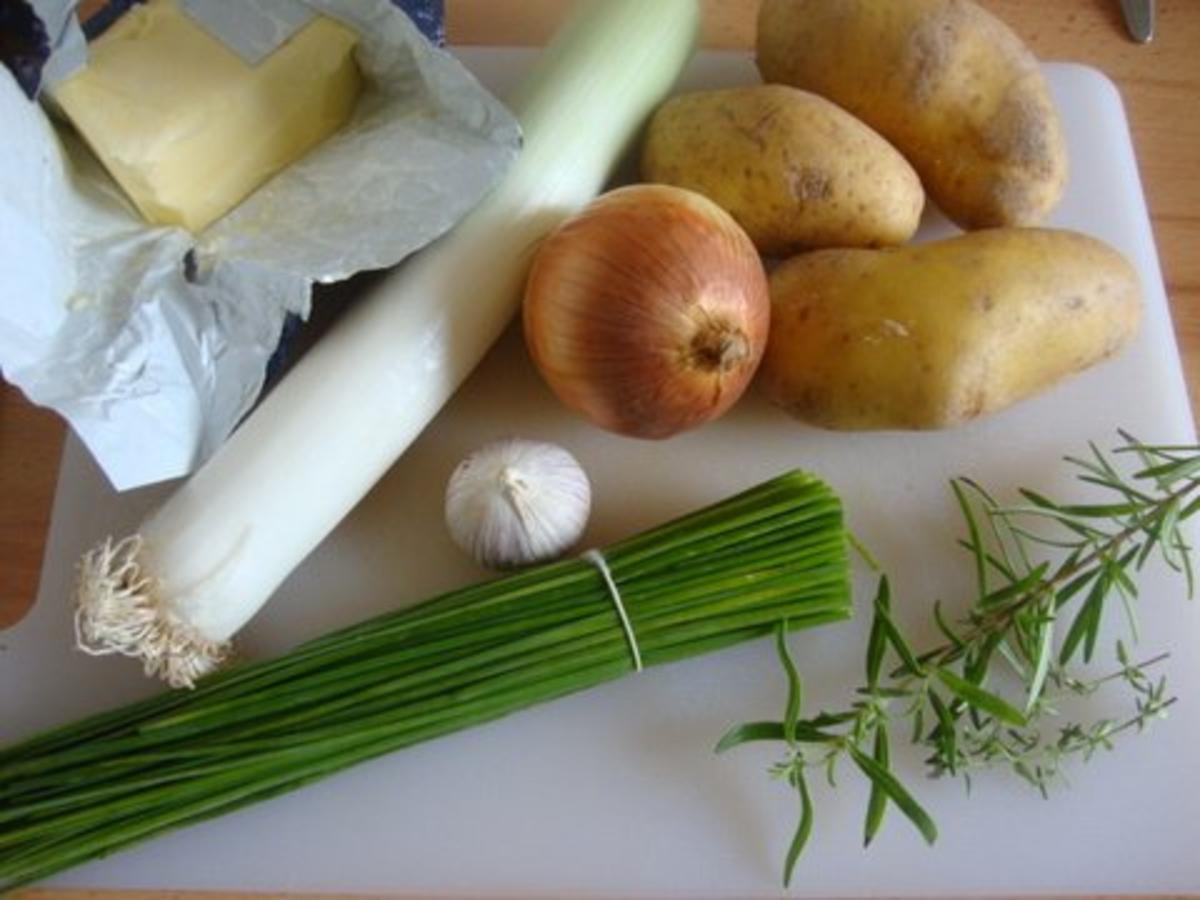 feine Speck - Käse Suppe mit Kartoffeleinalge - Rezept - Bild Nr. 2