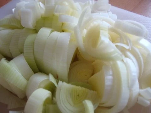 feine Speck - Käse Suppe mit Kartoffeleinalge - Rezept - Bild Nr. 3