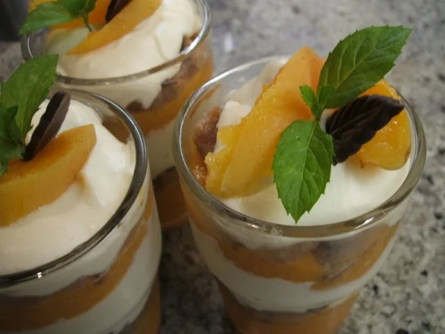 Dessert: Marillen-Dessert - Rezept