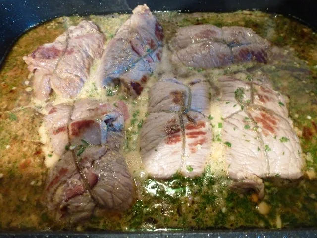 Rezept: Rinderrouladen nach Omas Art, aber auch anders Bild Nr. 10 Rinderrouladen nach Omas Art, aber auch anders - Rezept - Bild Nr. 10