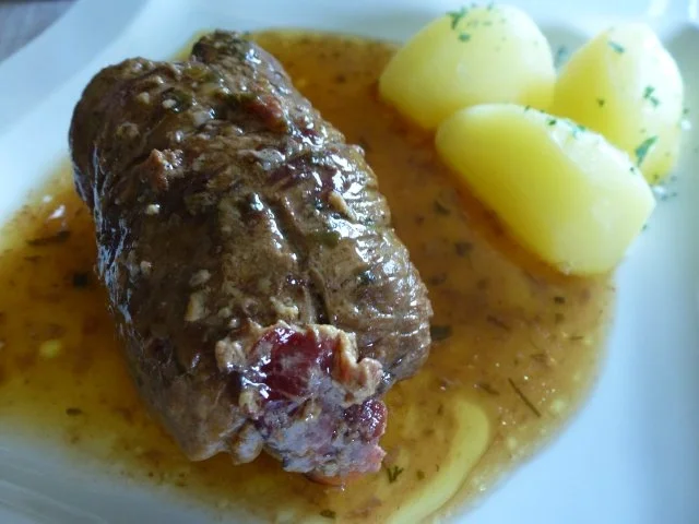 Rezept: Rinderrouladen nach Omas Art, aber auch anders Bild Nr. 12 Rinderrouladen nach Omas Art, aber auch anders - Rezept - Bild Nr. 12