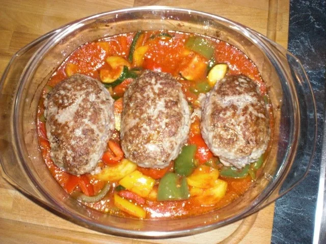 Backkartoffeln und Bifteki à la Linda - Rezept - Bild Nr. 7