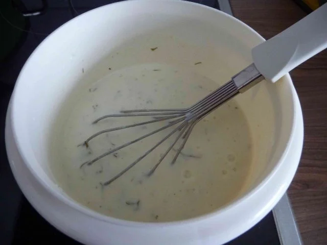 Salate : Grünen Salat an Hähnchenschnitzel mit Kräuterbutter - Rezept - Bild Nr. 4