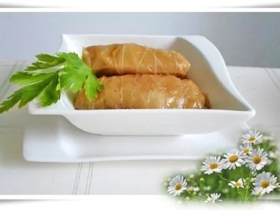 Rezept: Kohlrouladen mit Hackfleisch – Reis - Füllung Kohlrouladen mit Hackfleisch – Reis - Füllung - Rezept