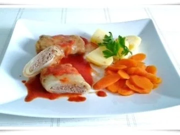 Kohlrouladen mit Tomatensauce, Salzkartoffeln und Möhren - schonend gegart. - Rezept - Bild Nr. 18