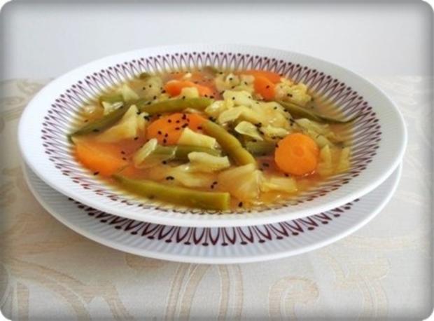 Bunte Gemüsesuppe - Rezept mit Bild - kochbar.de