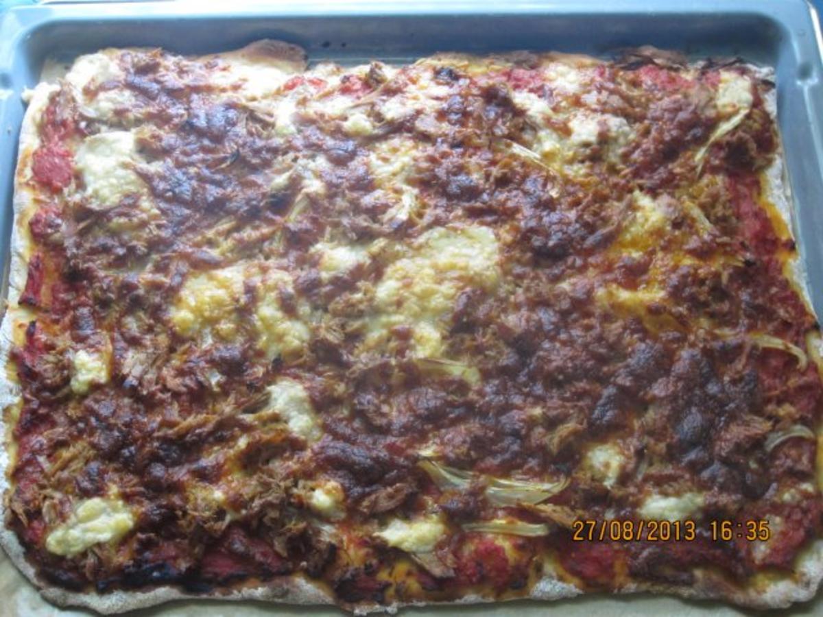 Bilder für Pizza Pizza mit Pilzen, Zwiebeln, Paprika; Pizza con funghi, Pizza Romana, Pizza Napolitana Rezept