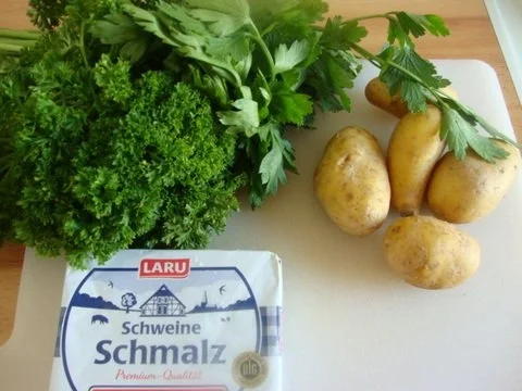 Rezept: Oma´s Petersiliensuppe Bild Nr. 2 Oma´s Petersiliensuppe - Rezept - Bild Nr. 2