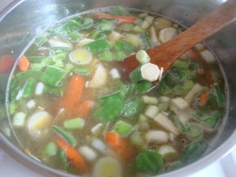 Grünkernsuppe - Rezept - Bild Nr. 11