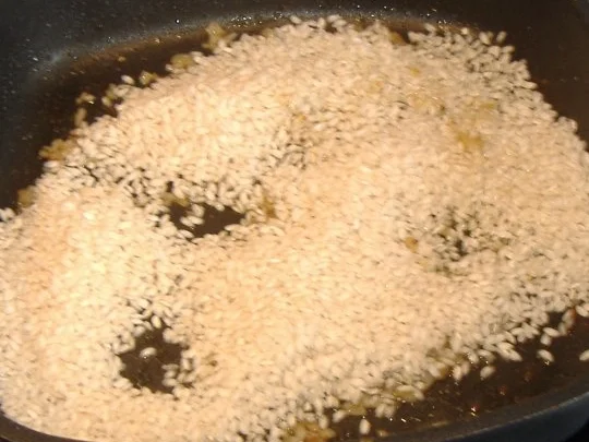 Paella mit Kaninchen und Gemüse - Rezept - Bild Nr. 4