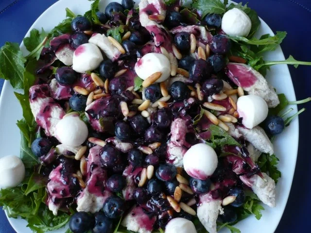 Rezept: Hähnchen - Heidelbeer - Salat Hähnchen - Heidelbeer - Salat - Rezept