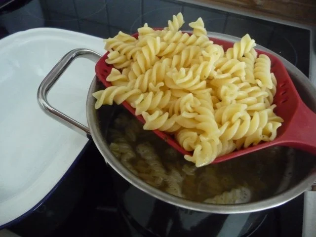 Rezept: Unter 30 Minuten : Spirellis - Spinat - Pfanne Bild Nr. 5 Unter 30 Minuten : Spirellis - Spinat - Pfanne - Rezept - Bild Nr. 5