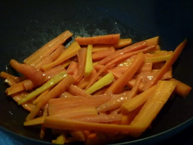 Süss-würzige Kräutermöhren - Rezept - Bild Nr. 7