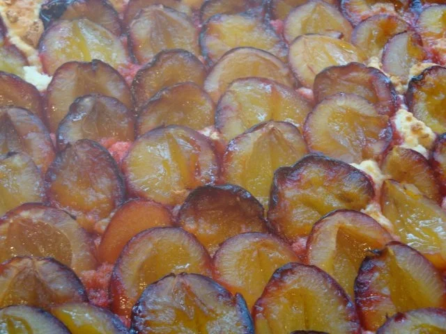 Rezept: Zwetschgenkuchen mit Mürbeteig und Streuseln Bild Nr. 2 Zwetschgenkuchen mit Mürbeteig und Streuseln - Rezept - Bild Nr. 2