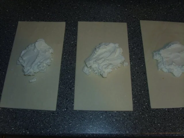 Rezept: Blätterteigsnack mit Ziegenkäse und Ananas Bild Nr. 3 Blätterteigsnack mit Ziegenkäse und Ananas - Rezept - Bild Nr. 3