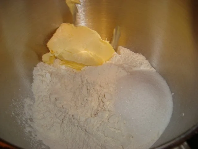 Rezept: Pflaumen - Streuselkuchen Bild Nr. 3 Pflaumen - Streuselkuchen - Rezept - Bild Nr. 3