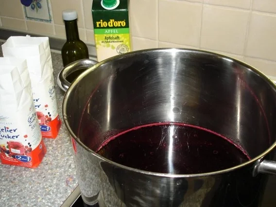 Holunderbeeren-Konfitüre - Rezept - Bild Nr. 5