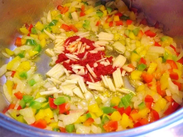 Gefüllte Paprikaschoten - mediterran - Rezept - Bild Nr. 4