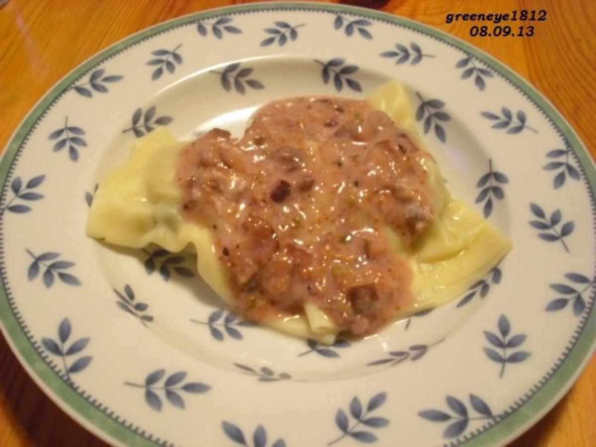 Bilder für Pasta - Chilinudeln mit Feigen-Gorgonzola-Sauce - Rezept