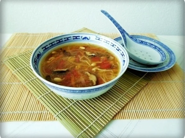 Scharf- saure  Pekingsuppe  mit frischen Shiitake - Rezept - Bild Nr. 29