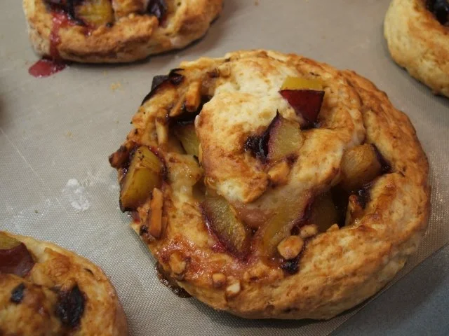 Rezept: Backen: Zwetschgenschnecken Bild Nr. 10 Backen: Zwetschgenschnecken - Rezept - Bild Nr. 10