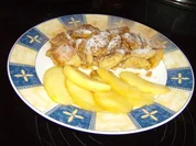 Dinkelschmarren mit Karamelläpfeln - Rezept