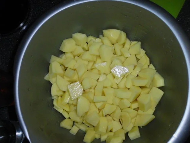 Rezept: Ungarische Kartoffeln mit Kaminwurzel Bild Nr. 4 Ungarische Kartoffeln mit Kaminwurzel - Rezept - Bild Nr. 4