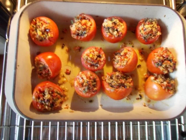 Rezept: Gefüllte Tomaten Bild Nr. 8 Gefüllte Tomaten - Rezept - Bild Nr. 8