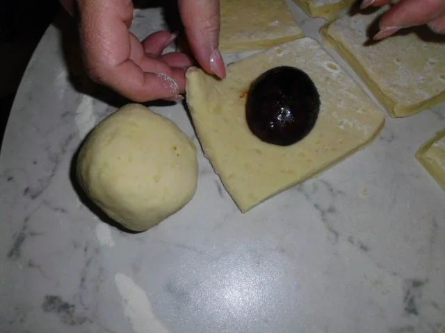 Pflaumen / Marillenknödeln - Rezept - Bild Nr. 11