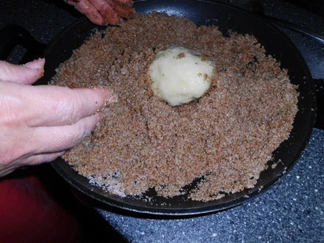 Pflaumen / Marillenknödeln - Rezept - Bild Nr. 17