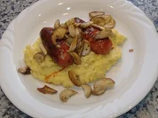 Kartoffel-Sellerie-Apfelstampf mit Steinpilzen und Chorizo - Rezept