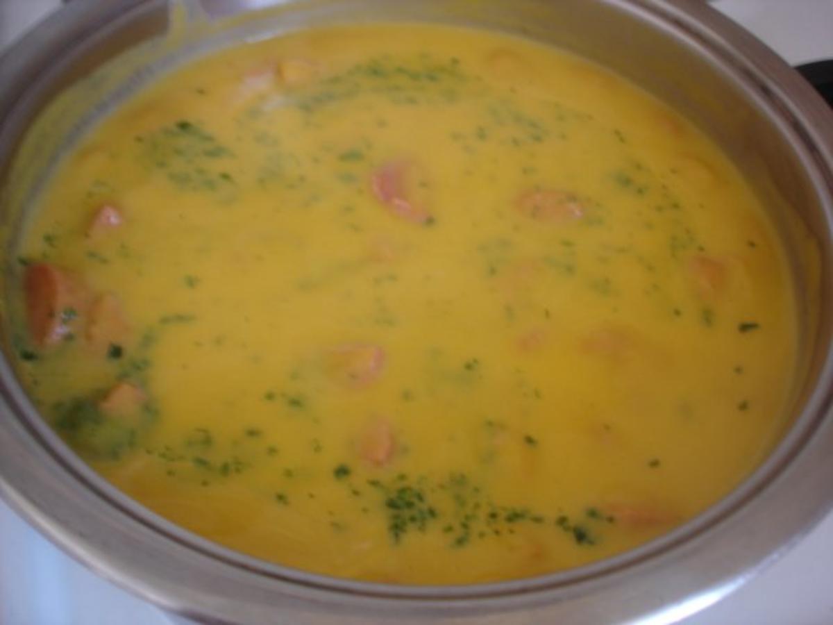 Bilder für Kürbiscremesuppe mit Frankfurter Rindswurst - Rezept