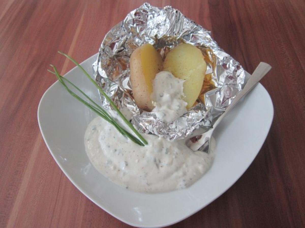 Kartoffeln mit Schnittlauch-Quark - Rezept