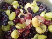 WEINTRAUBEN-BROMBEERE MARMELADE - Rezept