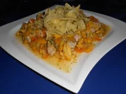 Schweinefilet mit Zucchinigemüse und Bandnudeln - Rezept