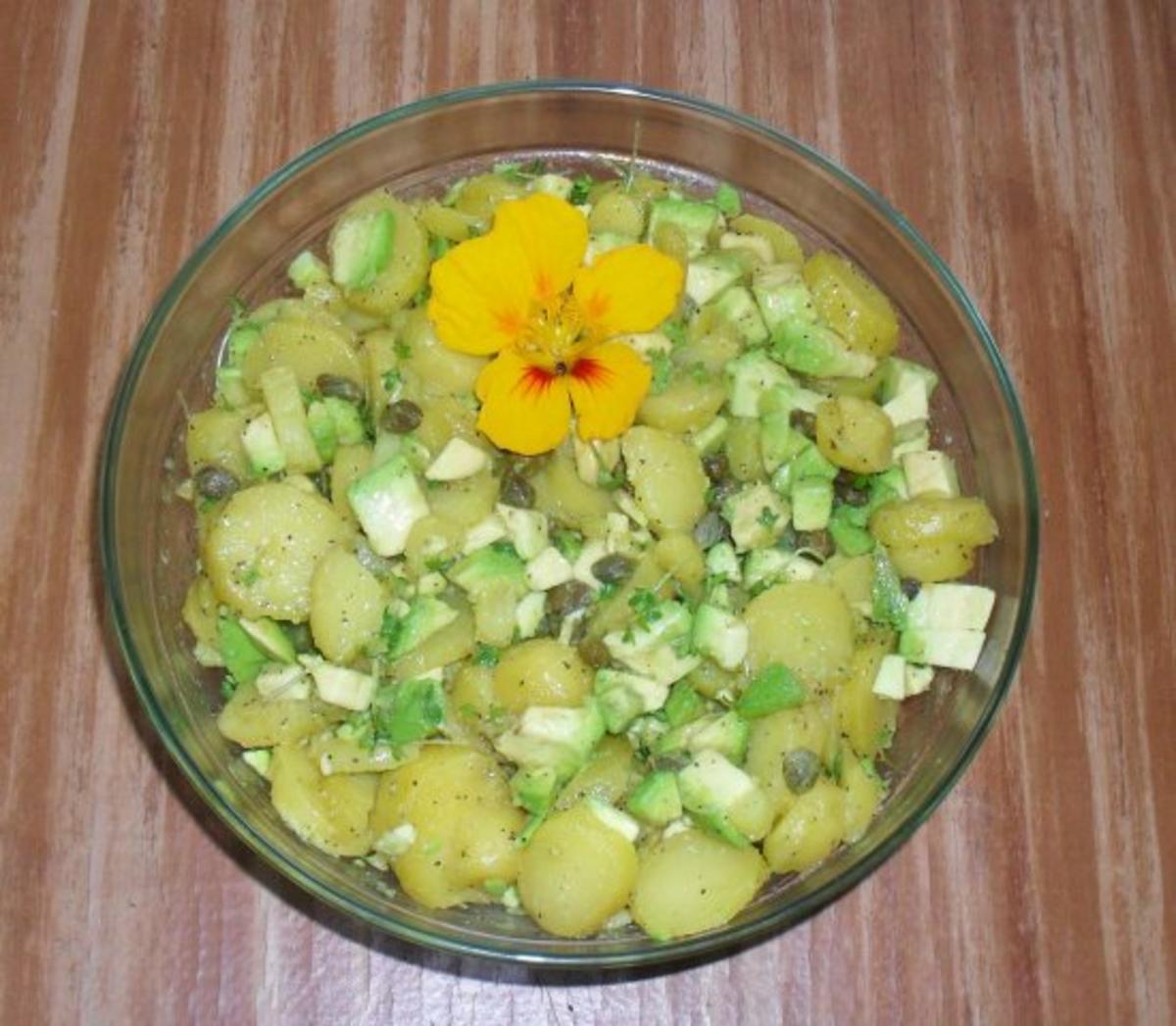 Avocado - Kartoffel - Salat - Rezept - Bild Nr. 2