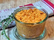 Rezept: Scharfer Schafskäse-Walnuss-Aufstrich Scharfer Schafskäse-Walnuss-Aufstrich - Rezept