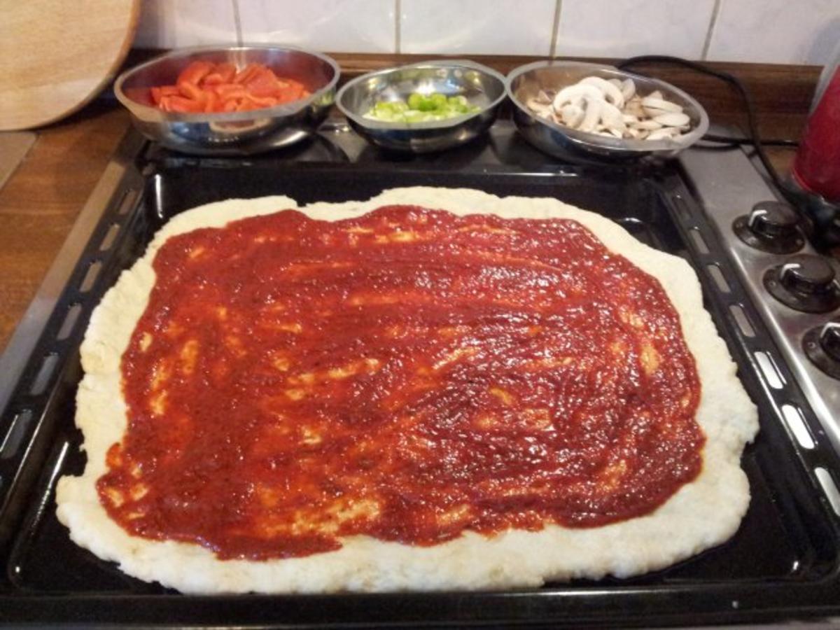 Janas schnelle Pizza - Rezept - Bild Nr. 4