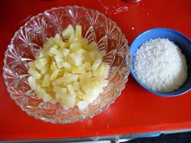 Rezept: Pina Colada - Joghurt Käsekuchen Bild Nr. 9 Pina Colada - Joghurt Käsekuchen - Rezept - Bild Nr. 9